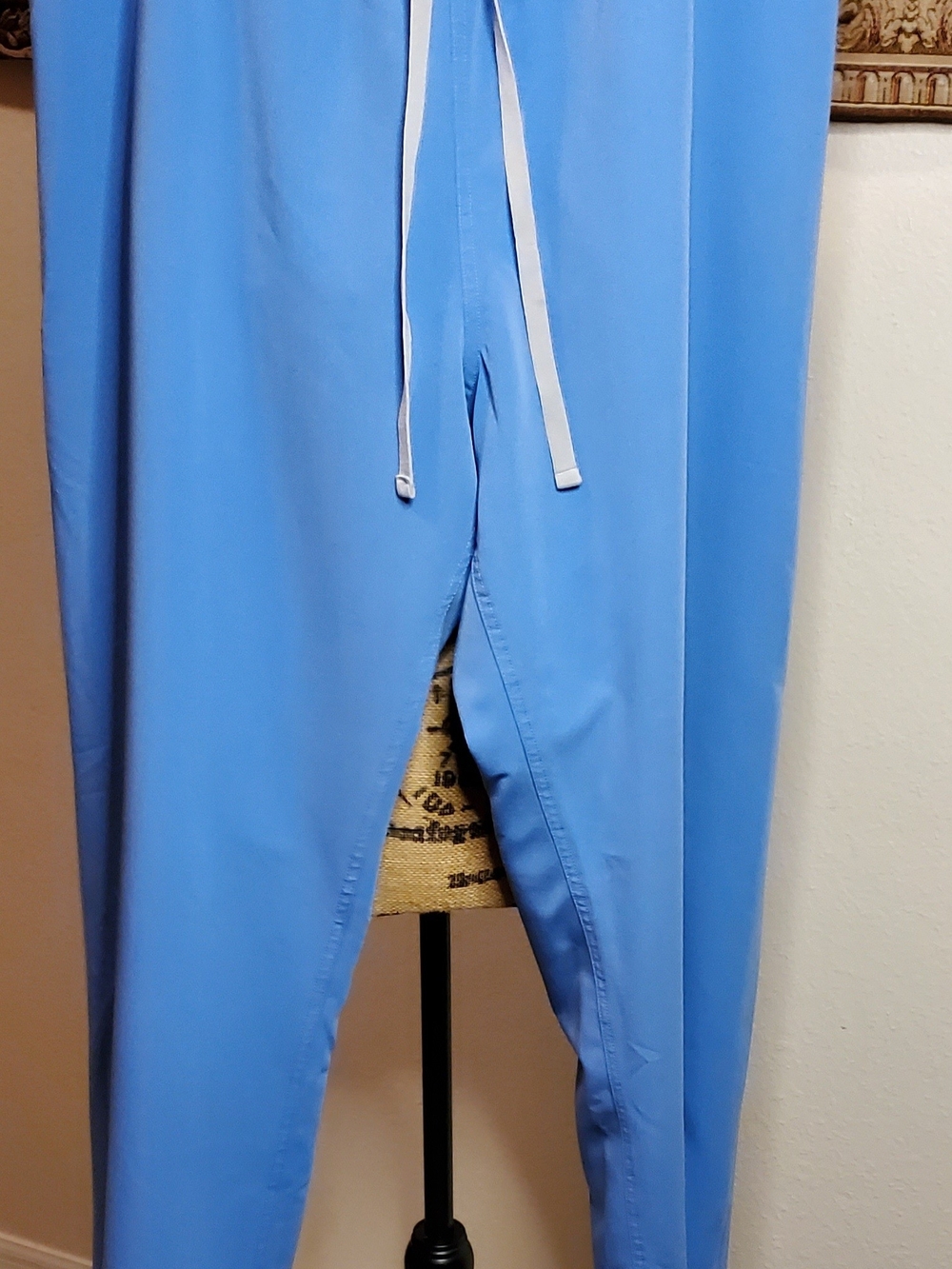 FIGS Women's Sky Blue Drawstring Joggers